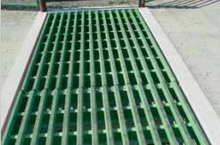 Flat top-pipe cattle guard
