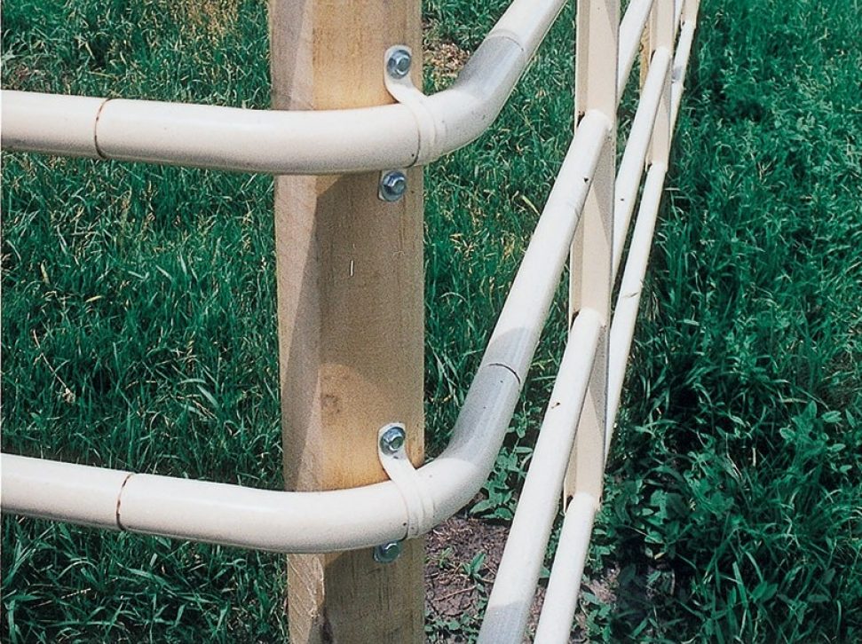 pipe fence corner