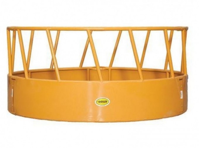 round bale feeder for cattle with a closed bottom