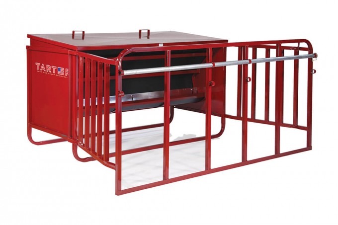 calf creep feeder in red