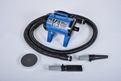 livestock blowers in blue
