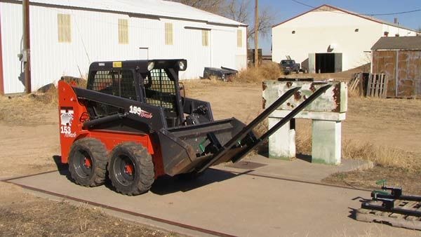 bucket forks on a loader
