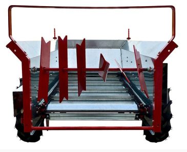 Manure spreader blades
