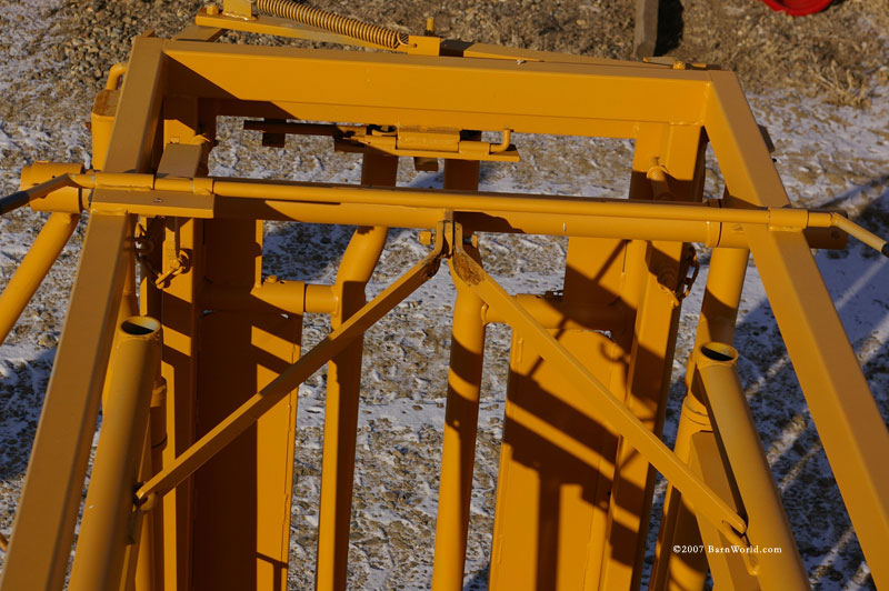 top of livestock headgate